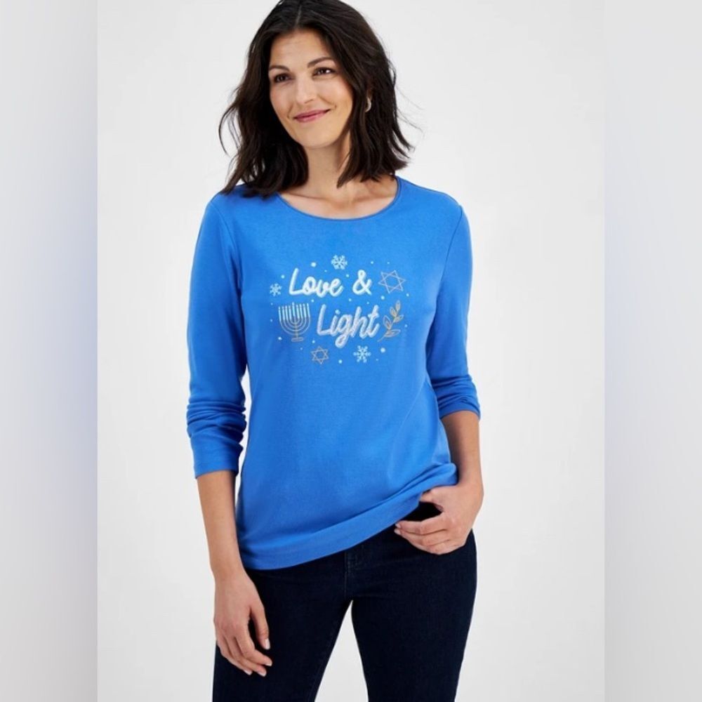 Holiday Lane Women's Love & Light Long-Sleeve Top